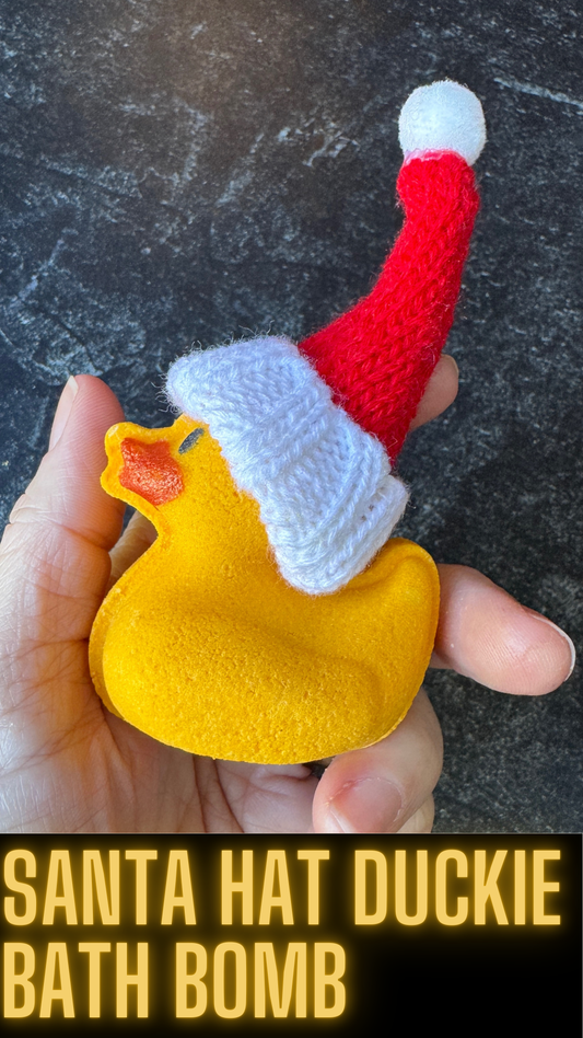 Christmas Hat Mini Duckie Bath Bomb